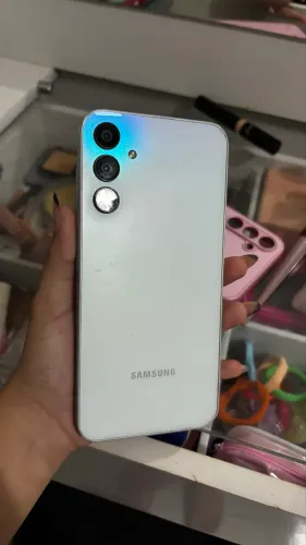 Samsung a15 usado