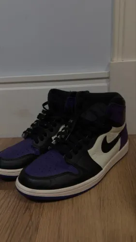 Tênis Air Jordan 1
