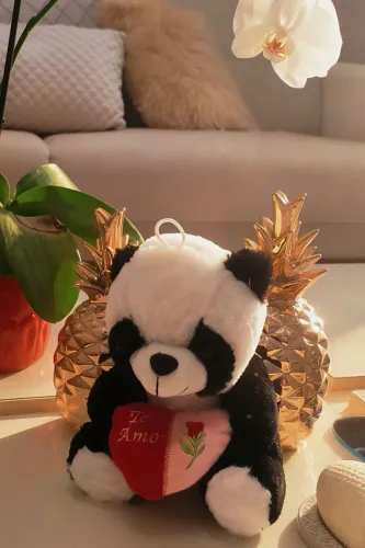Urso Panda de Pelúcia Romântico com Coração "Te amo"
