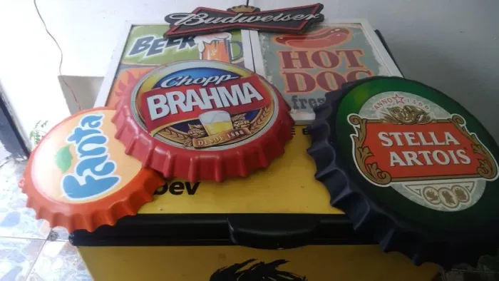 CONJUNTO DE PLACAS E QUADROS DECORATIVOS PARA BARES E LANCHONETES