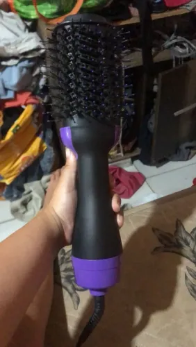 Vendo escova de cabelo nova ?
