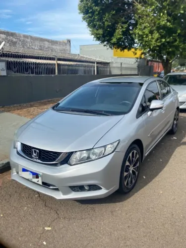 Honda Civic Sedan LXR 2.0 Flexone 16V Aut. 4P 2016