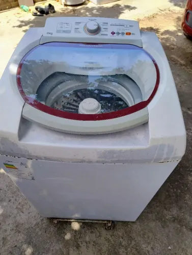 Máquina de lavar roupa