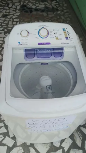 MÁQUINA DE LAVAR ROUPA