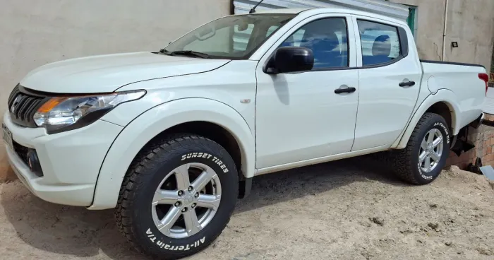 Mitsubishi L200 Triton Sport GL 2.4 Diesel 2023