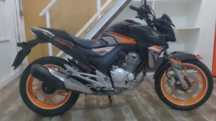 Moto zerada