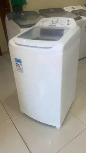 Máquina de Lavar Electrolux 8,5kg Turbo Economia - Ótimo Estado