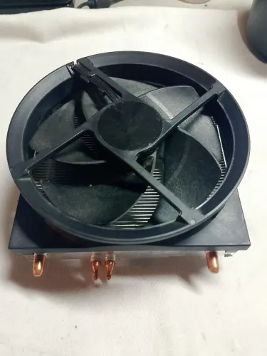 Dissipador mais ventoinha do Xbox One Fat