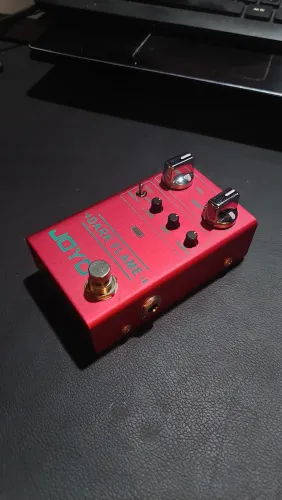 Pedal distorção JOYO R-17 Dark Flame