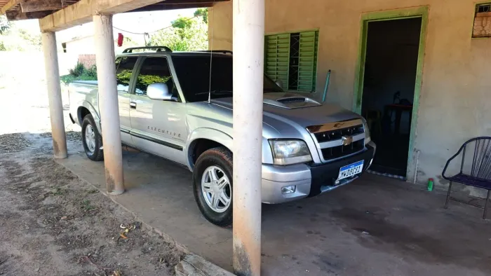 Chevrolet S10 Pick-up Exec. 2.8 4X4 CD TB Int.dies 2007