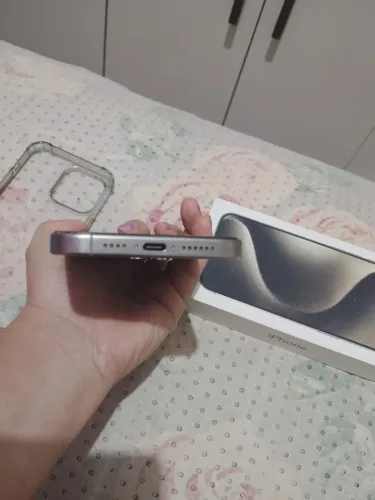 Vendo iPhone 15 pro Max 512 gigas