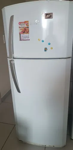 Geladeira continental 450 Litros 