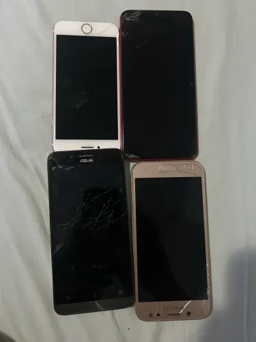 Telefones para retirar peças