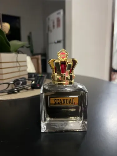 Scandal perfume