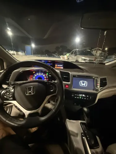 Honda Civic Sedan LXR 2.0 Flexone 16V Aut. 4P 2014
