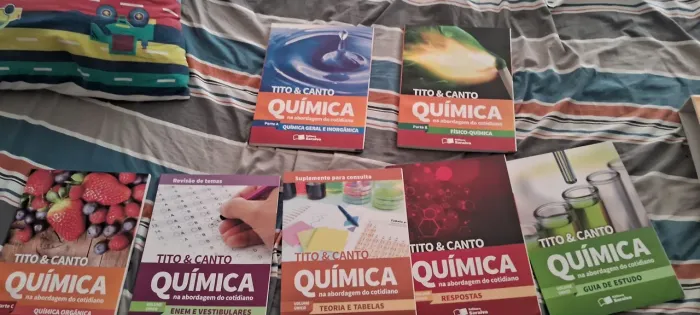 Coleção completa "Química na abordagem do cotidiano" editora saraiva