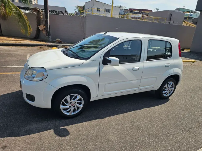 Fiat Uno Vivace Celeb. 1.0 EVO F.flex 8V 5P 2015