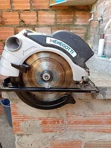 Vende se serra circular