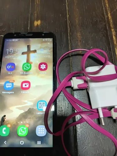 Smart Phone Samsung J4+plus ja tem todos aplicativos baixados . FAÇO ENTREGA do celular 