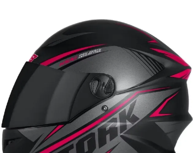 Capacete feminino