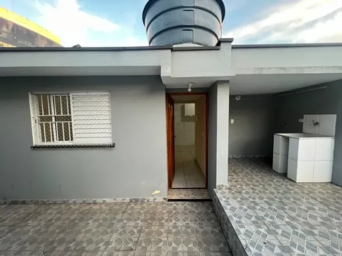 Casa 03 quartos - próximo metrô conceição