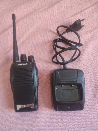 Rádio Amador 16 canais com carregador