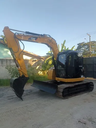 Escavadeira CAT 308D