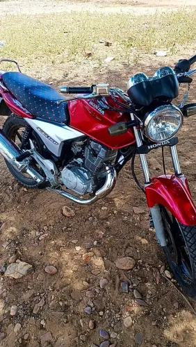 Vende-se 12.000