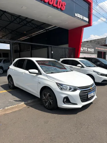 Chevrolet Onix Hatch LT 1.0 12V Flex Mec. 4P 2025