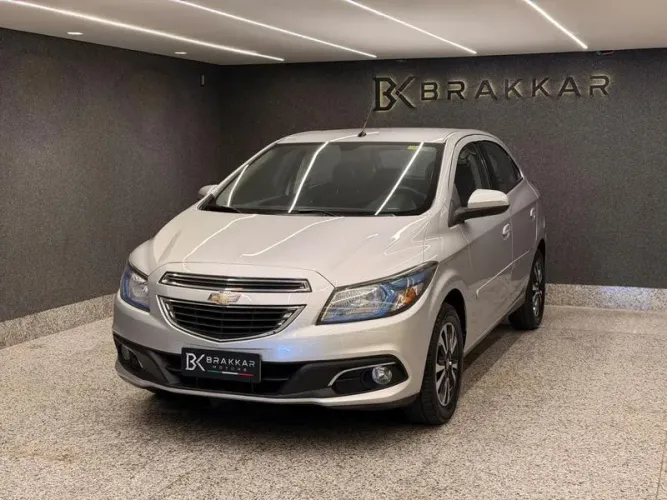 Chevrolet Onix Hatch LTZ 1.4 8V Flex Power Mec. 4P 2014