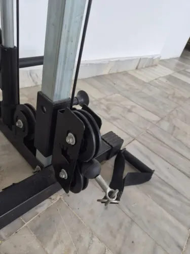 cros over de polia unica sem peso por 1300 reais ( aparelho de fazer exercício )