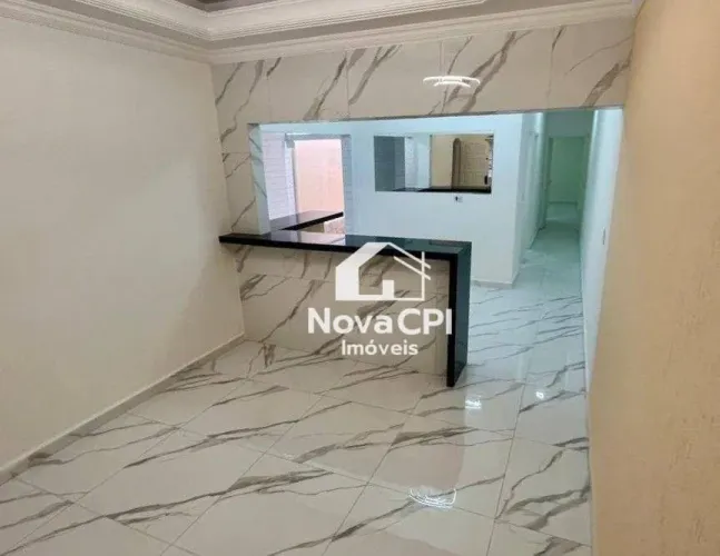 Casa com 2 Quartos à venda na Ocian Praia Grande/SP