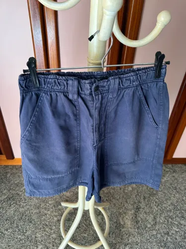 Bermuda feminina