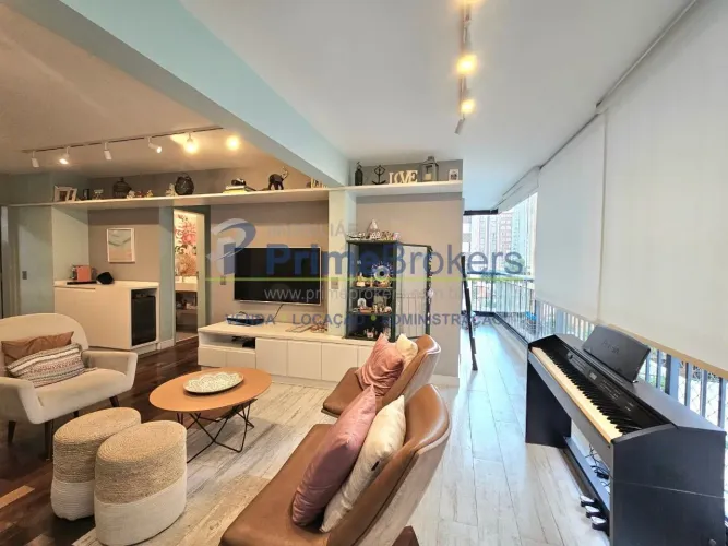 Apartamento à Venda - 3 quartos sendo 2 suites - Varanda - 2 vagas Moema Pássaros - São Pa