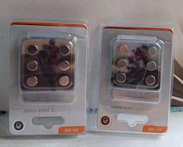 Suporte de celular para moto magnético