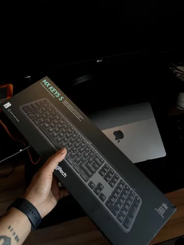 Teclado Logitech MX Keys Sem Fio