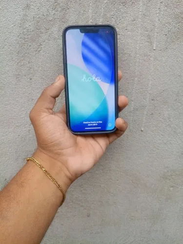 iPhone 14 em estado de novo 