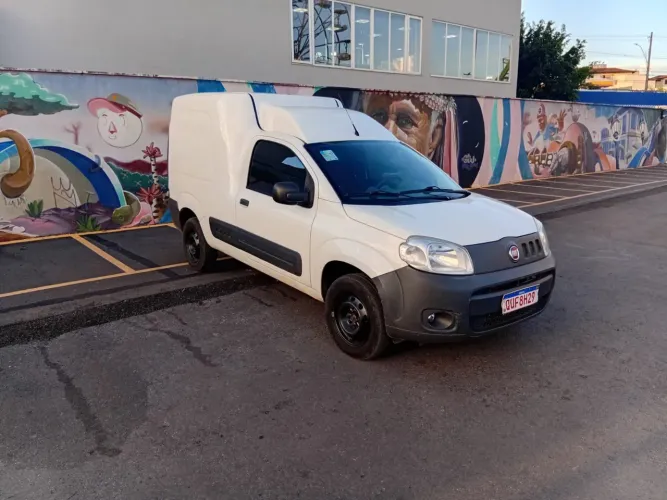 Fiat Fiorino Furgão Work. Hard 1.4 Flex 8V 2P 2020
