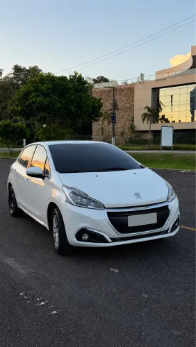 Peugeot 208 Active 1.2 Flex 12V 5P Mec. 2017