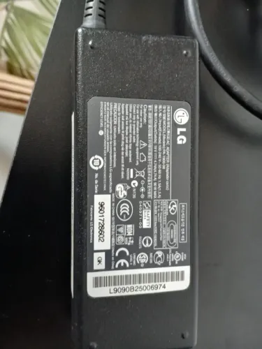 Fonte para Notbook LG 