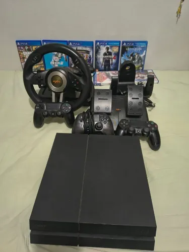 PS4 FAT 1TB acompanha volante e jogos
