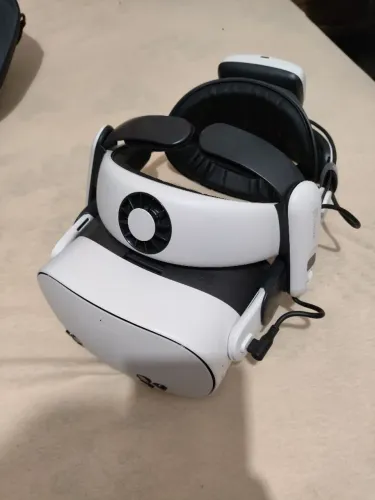 Meta Quest 3s 128gb + Bobo Vr S3 Pro e bag bobo vr