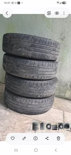04 Pneus Goodyear 175/70r14 Assurance