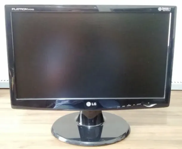 Monitor LG Flatron w1943C - 19 Polegadas 