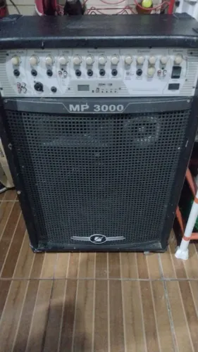 Vendo caixa de som FRHAN MP 3000 top