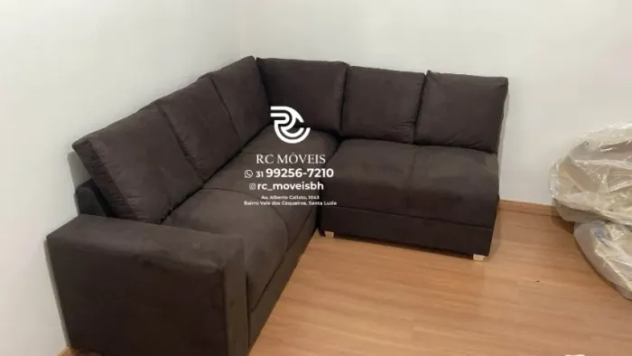 Sofá de Canto com Puff Material suede D33 Confortável Direto da Fábrica