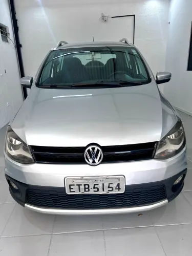 Volkswagen Crossfox 1.6 MI Total Flex 8V 5P 2011