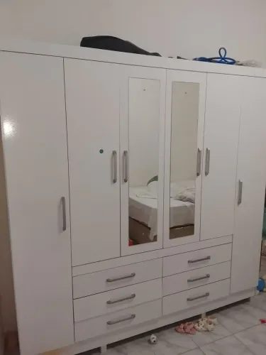 Guarda roupa casal 6 portas