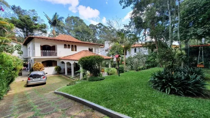 Casa à venda no condomínio Villa Vianna