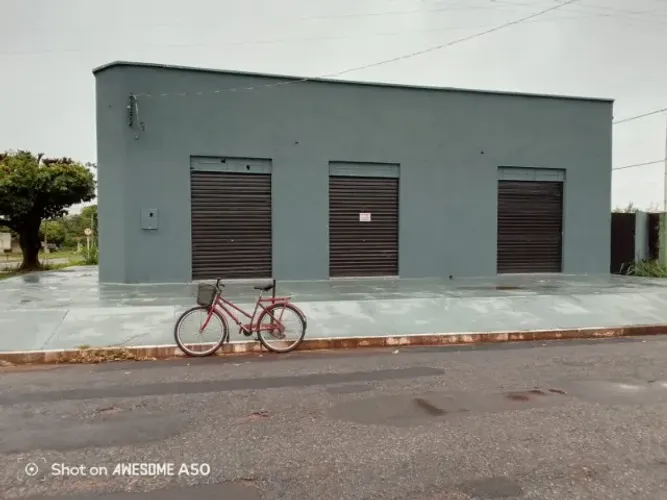 Salão comercial 200 metros construido